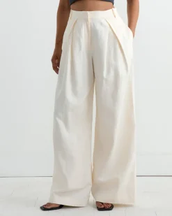 Minimal Fold Trouser in Ivory