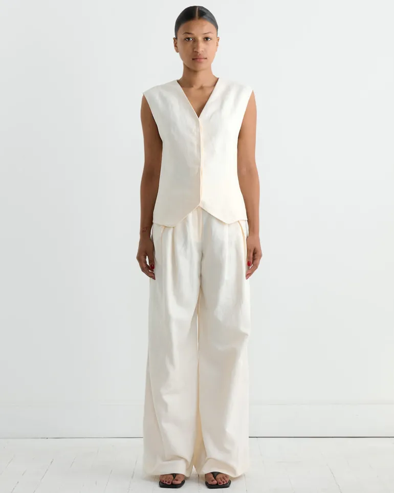 Minimal Tailored Vest in Ivory