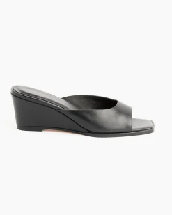Moderna Wedge Sandal in Black
