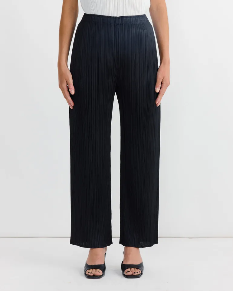 Monthly Colors April Pant in Black