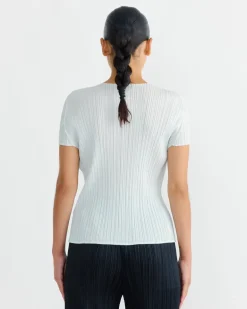 Monthly Colors April Top in Ice White