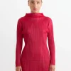NC Basics 4 Top in Carmine