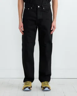 New Classic Jean in Black