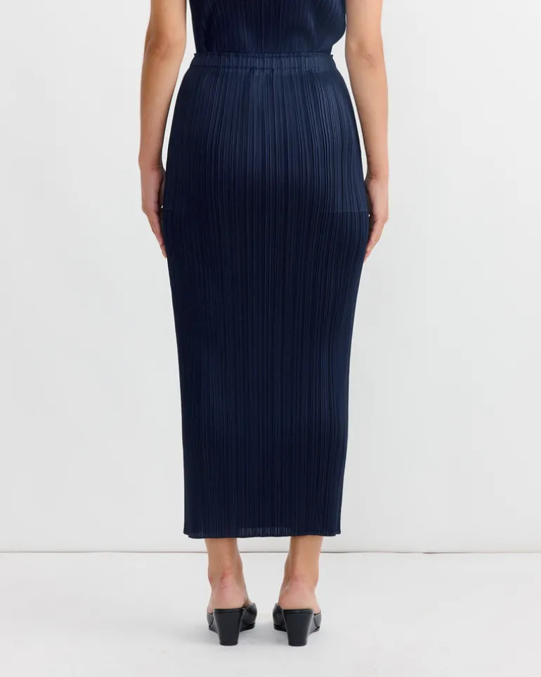 New Colorful Basics 4 Skirt in Navy