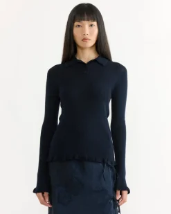 Oda Top in Navy