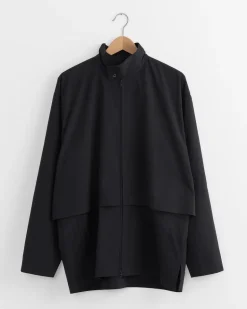 Packable Shirt in Black