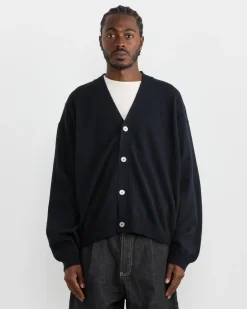 Parr Cardigan in Darkest Navy
