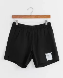 PeaceShell 5" Unlined Short in Black