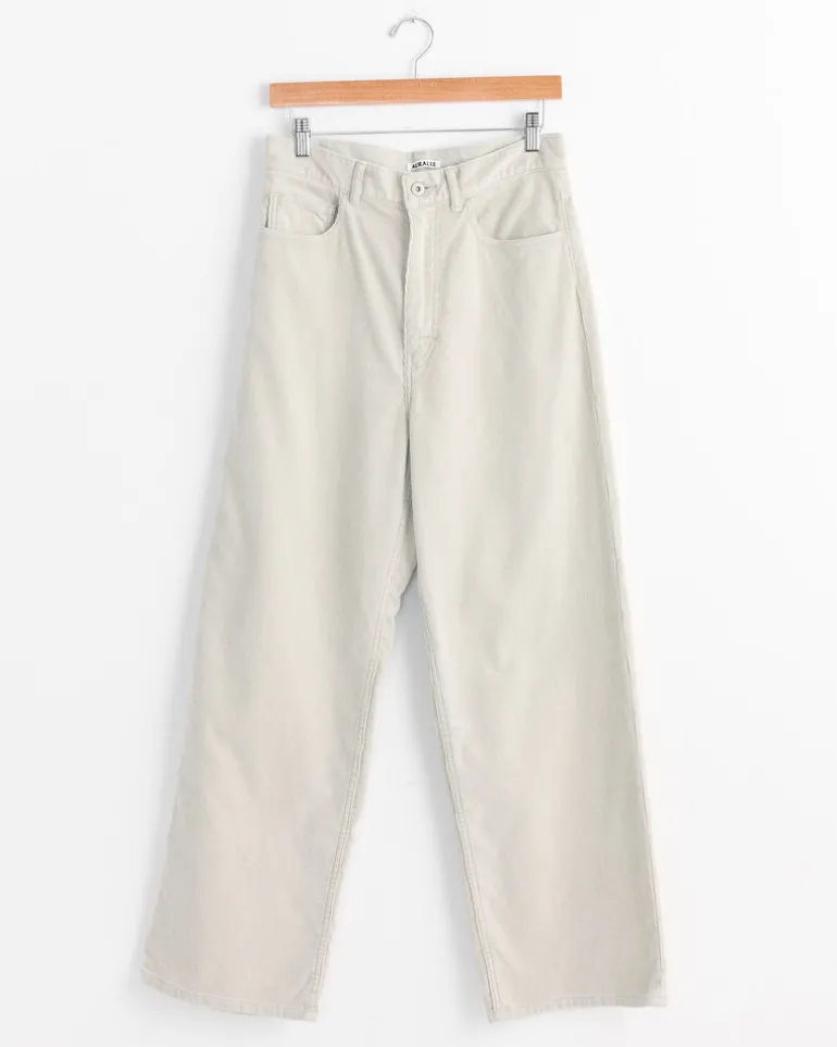 Pigment Dye Corduroy Wide 5P Pant in White Khaki