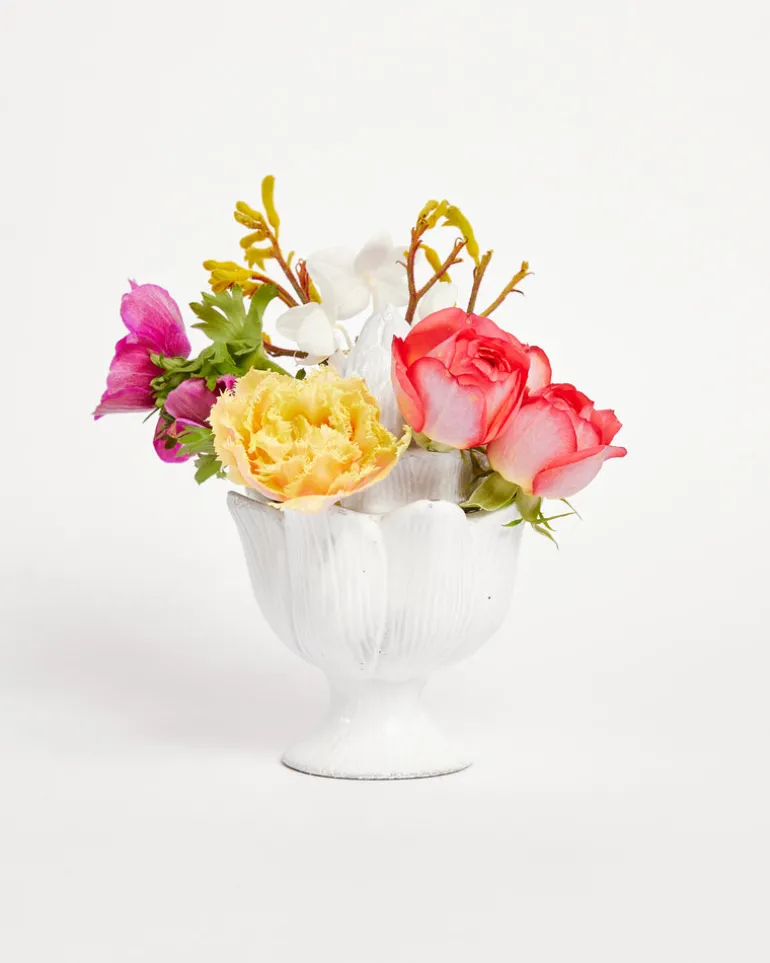 Pique Flower Holder