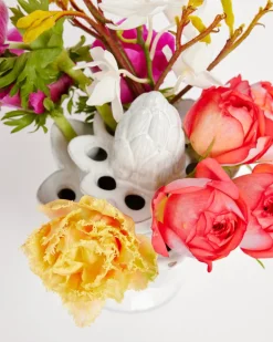 Pique Flower Holder