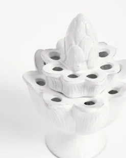 Pique Flower Holder