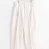 Pleated Carrot Pant in Creamy White