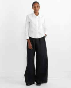 Pleated Wide-Leg Pants in Black