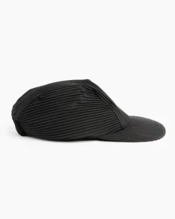 Pleats Cap in Black