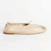 Puntera Supple Shiny Flat in Cream