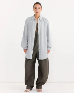 Relaxed Shirt in Snowy Blue Grey