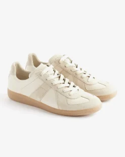 Replica in Off White