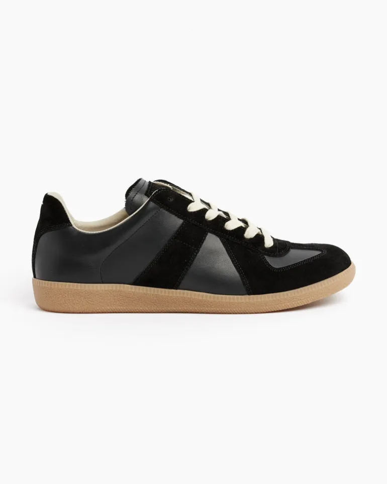 Replica Sneaker in Black