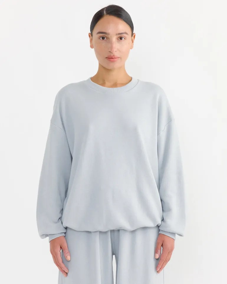 Rim Sweatshirt in Whitestone Blue