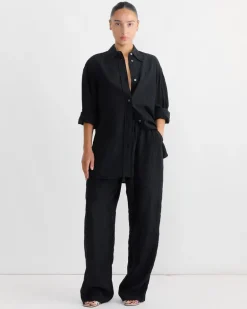 Rouen Shirt in Black