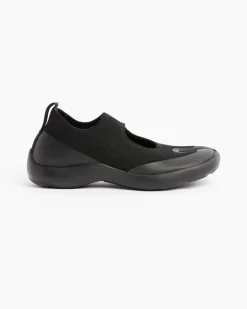 Sandal in Black