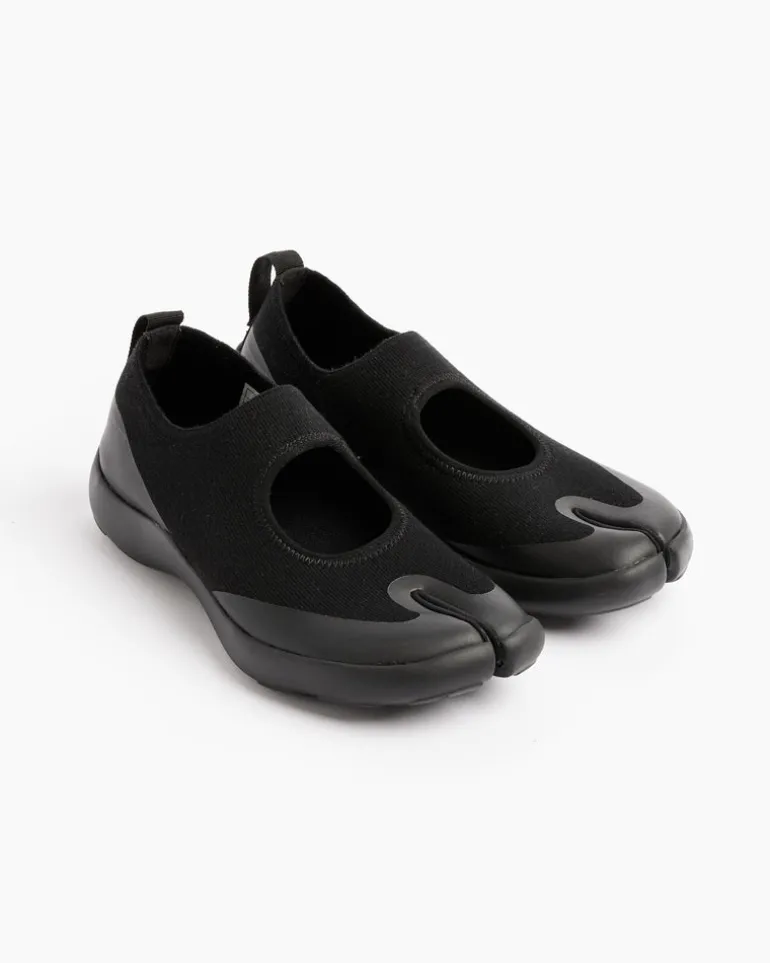 Sandal in Black