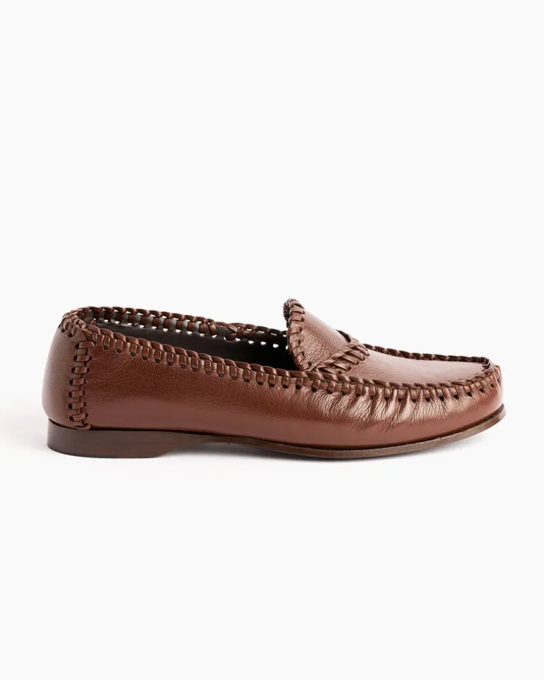 Sastre Supple Shiny Loafer in Chestnut