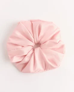 Scrunchie in Candy Pink