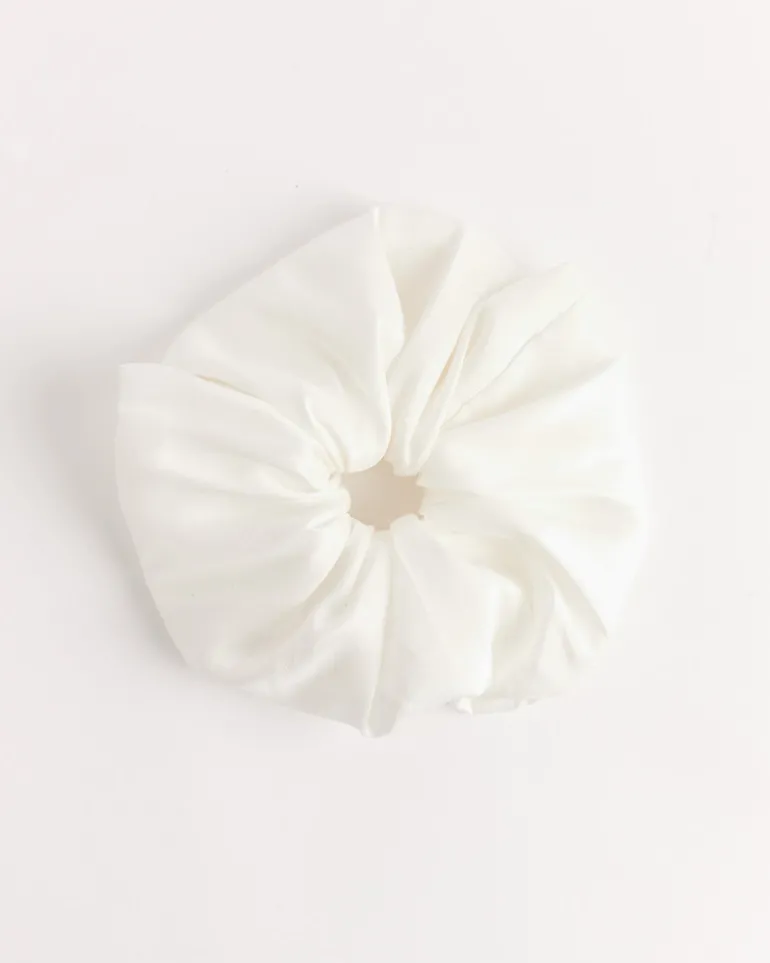 Scrunchie in Porcelain