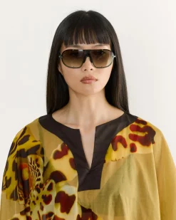 Shield Sunglasses in C2 Khaki/Green/Grey