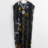 Simple Dress in Print I/Flowers on Black
