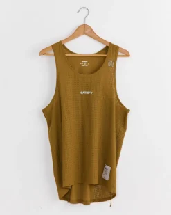 Space-O Singlet in Nutria