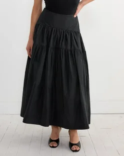 Swift Skirt in Black