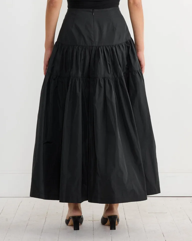 Swift Skirt in Black