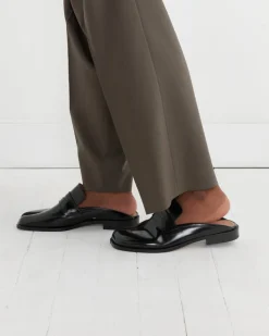 Tabi Loafer Mule in Black