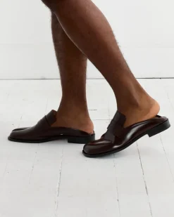 Tabi Loafer Mule in Brown
