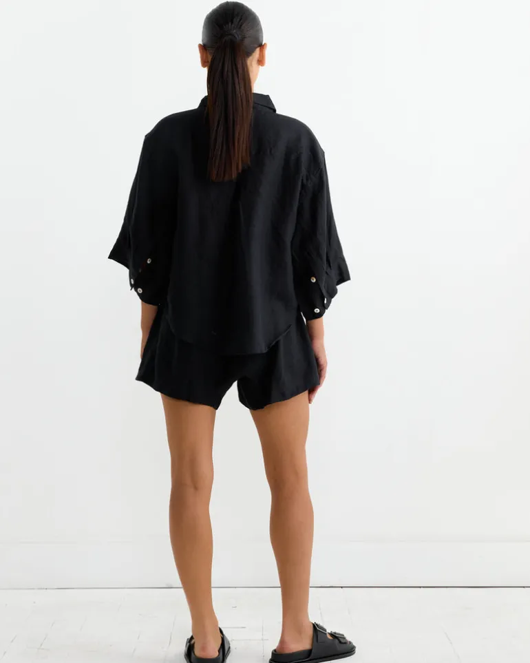 The 03 Set in Black