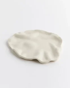 The Perfect Plate To Confound an In-Law in Matte White
