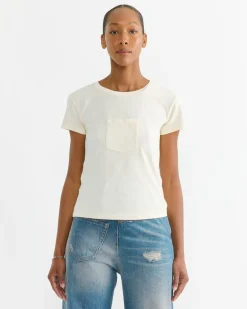 T-Shirt in Butter
