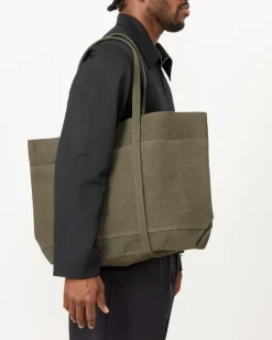 Washed Canvas 6 Pockets Tote in Olive