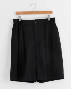 Wide Easy Short in Black