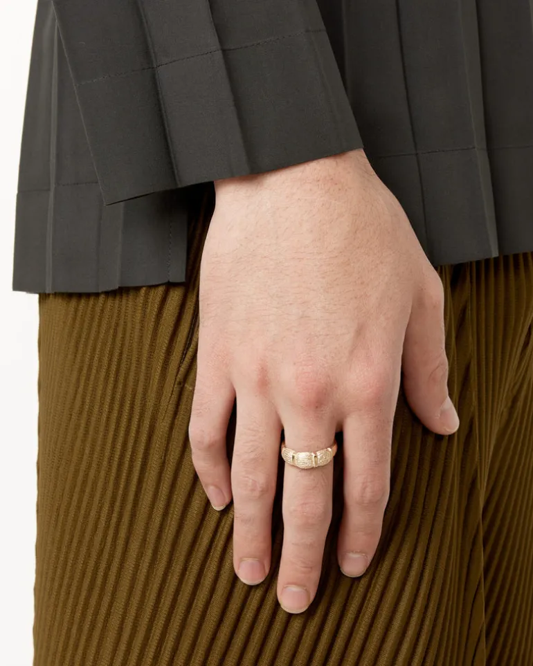 Window Box Ring in Gold