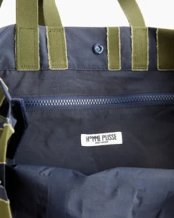 Windswept Plaid Bag in Navy